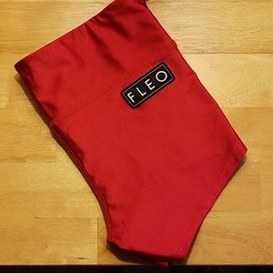 Fleo Red Silky